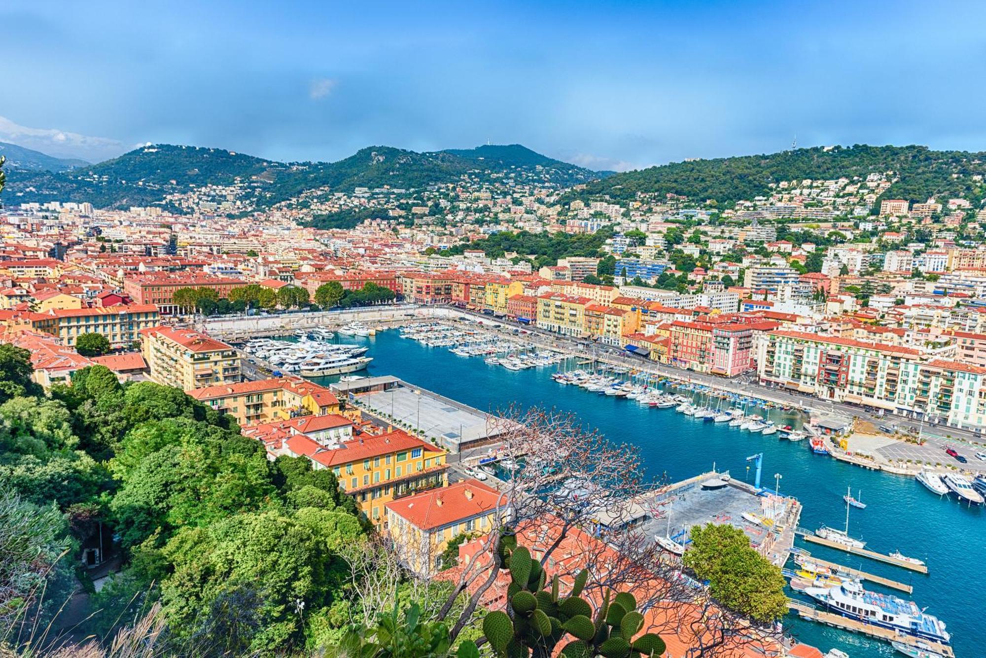 Le 323 Prom - 2 Chambres - Ac - Parking - Tram Et Supermarche Proches - Front De Mer Nice Bagian luar foto